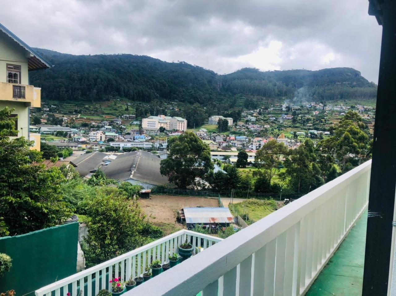 Hikers Inn Nuwara Eliya Bagian luar foto
