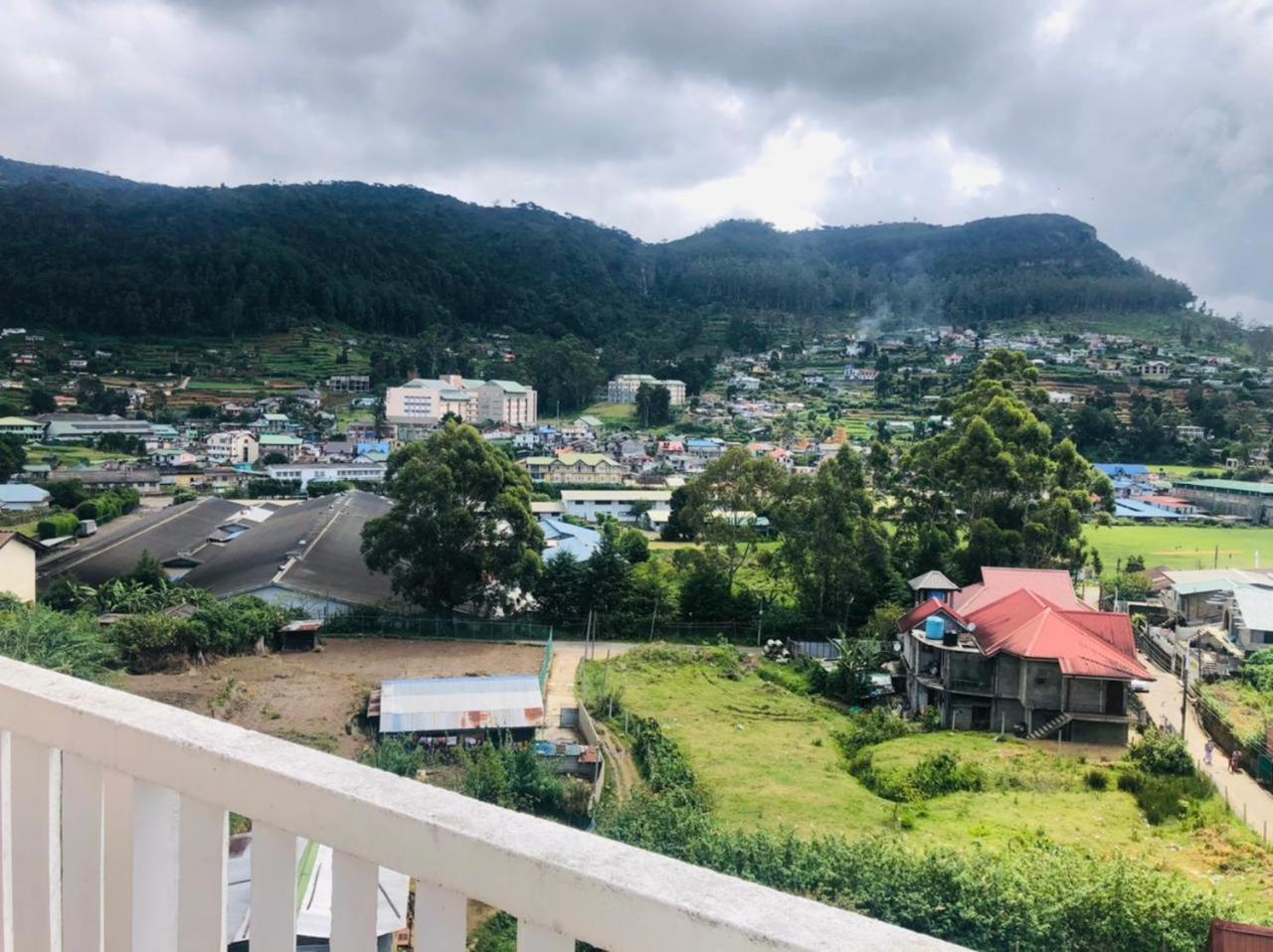 Hikers Inn Nuwara Eliya Bagian luar foto